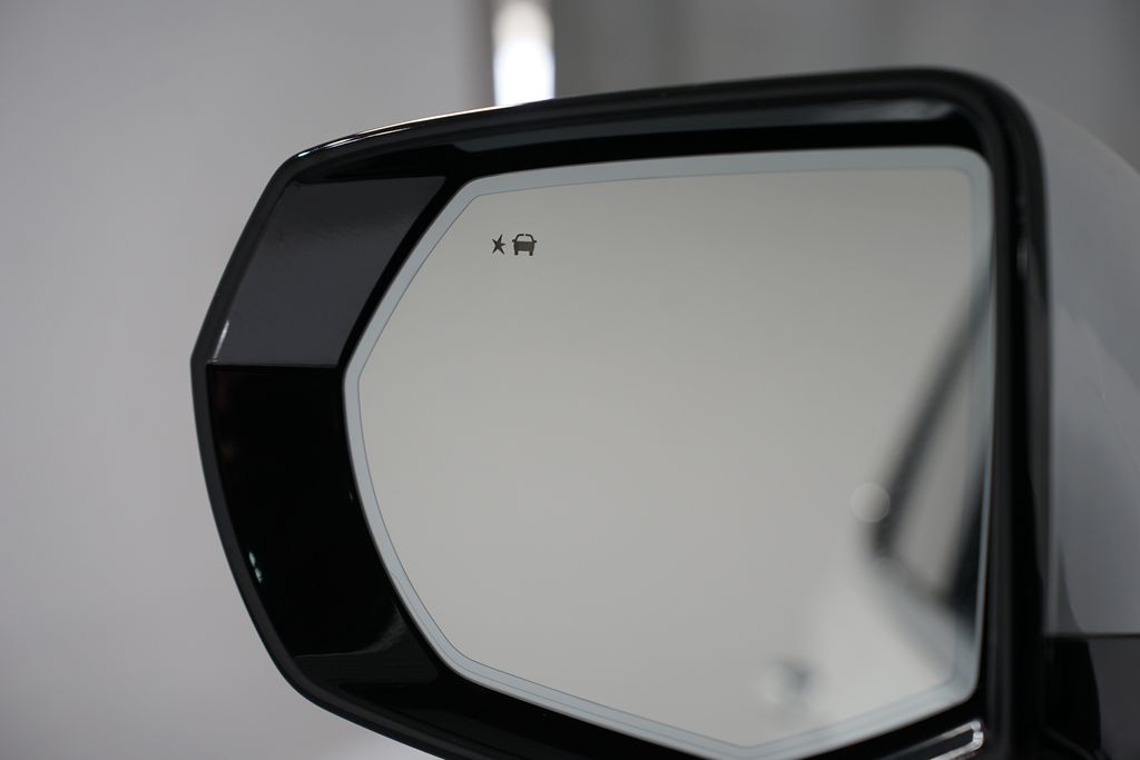 Thumbnail: 2025 Chevrolet Tahoe - 29