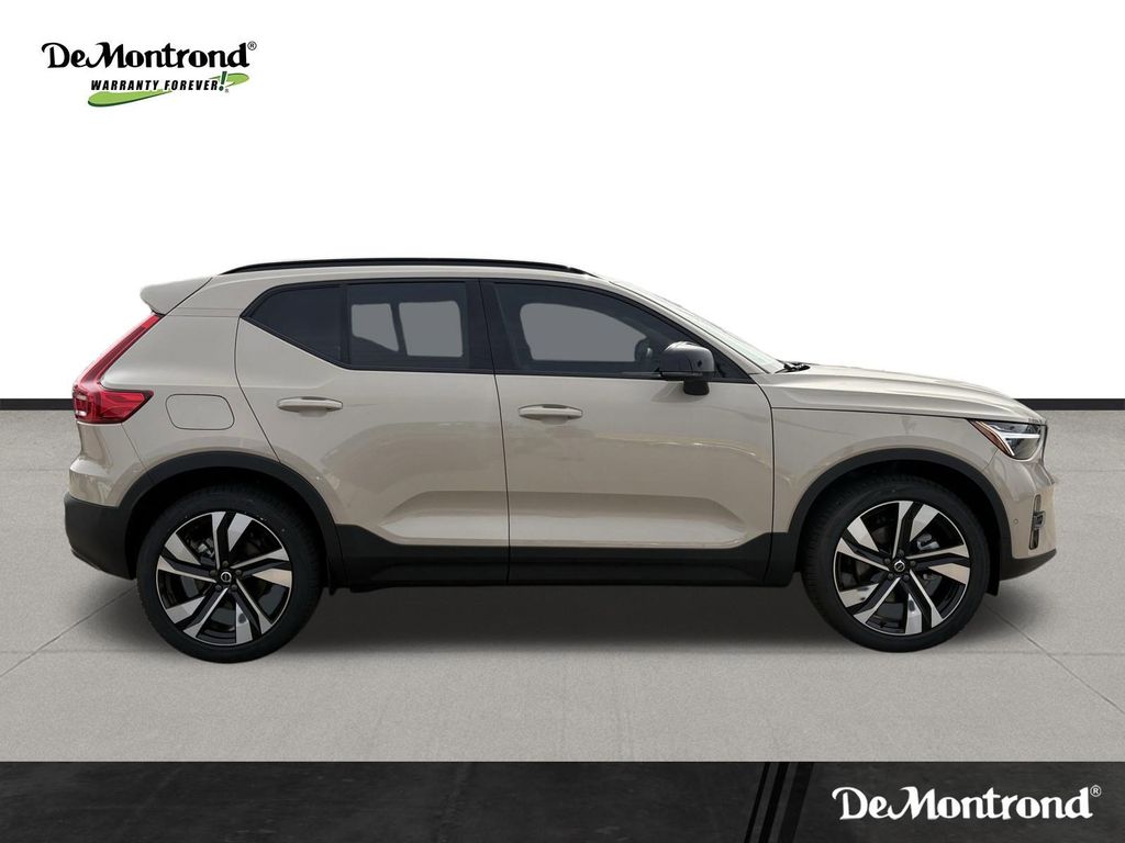 2026 Volvo XC40 B5 Ultra  at DeMontrond Automotive Group