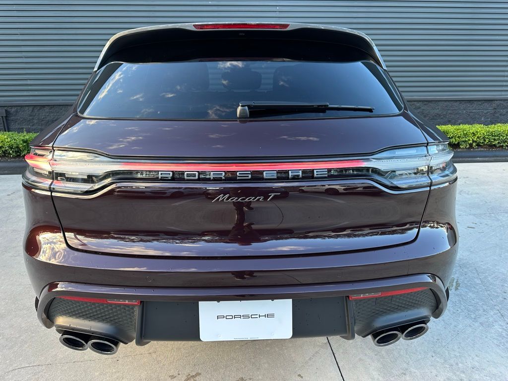 Thumbnail: 2026 Porsche Macan - 11