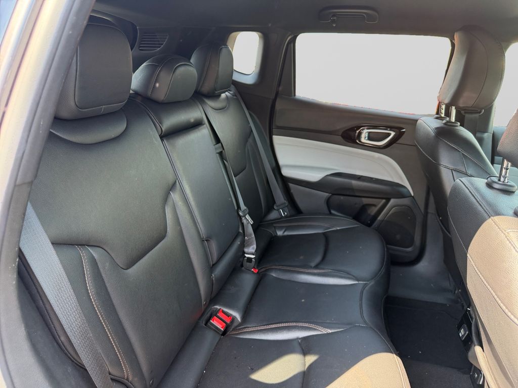 2024 Jeep Compass Limited Gray at South Hills CDJR