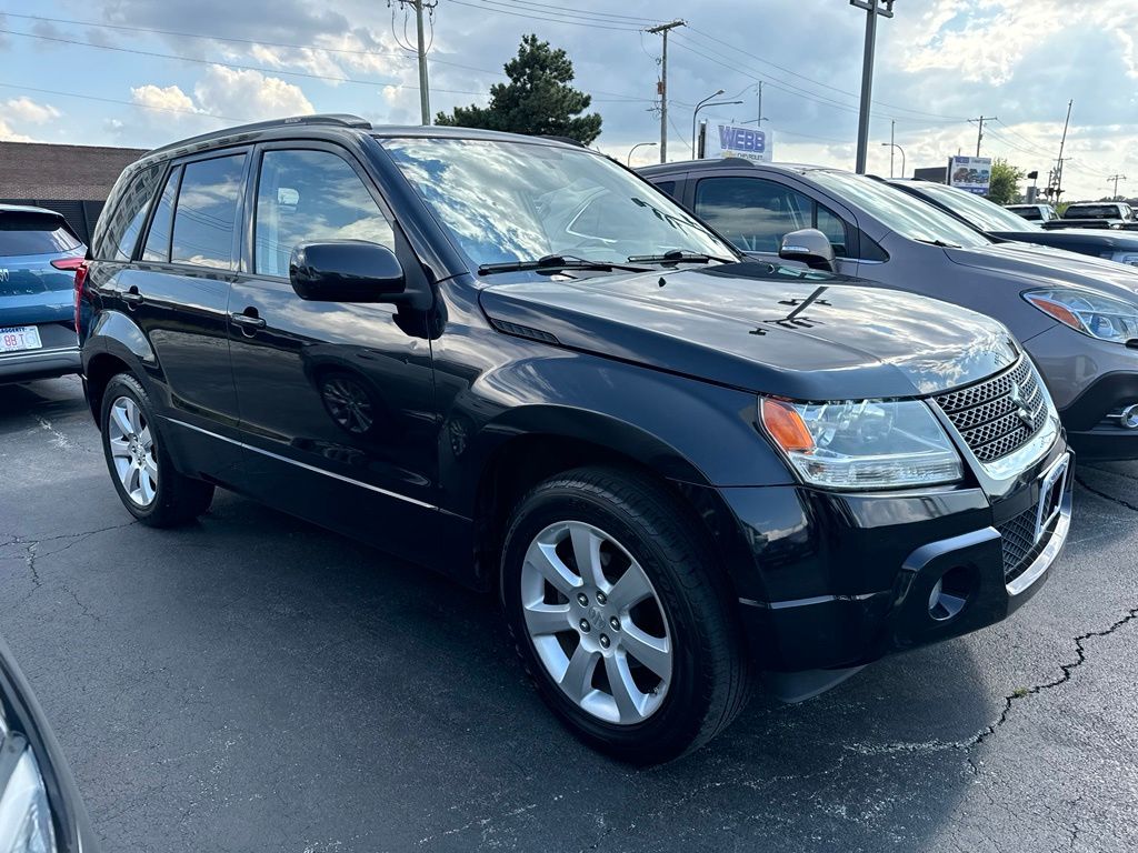 Black 2012 Suzuki Grand Vitara SUV / Crossover Rear-Wheel Drive 4-Speed Automatic