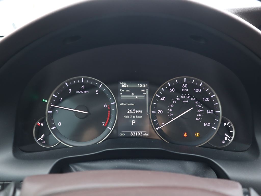 Thumbnail: 2016 Lexus ES - 16