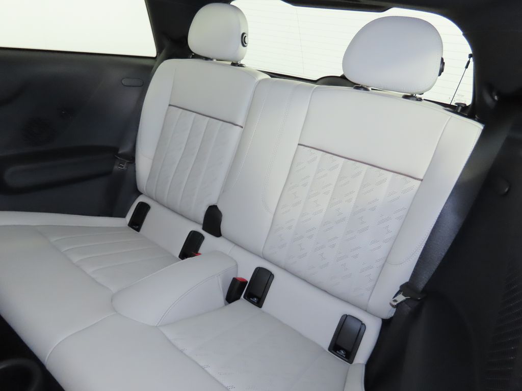 2025 MINI Cooper Hardtop 2 Door 23