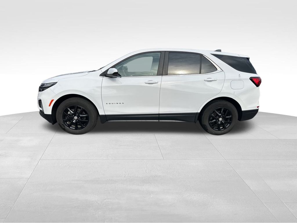 2022 Summit White Chevrolet Equinox LT FWD SUV