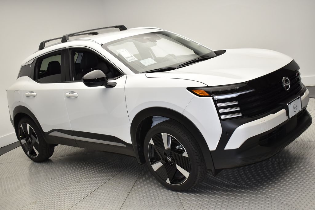 Thumbnail: 2026 Nissan Kicks - 3