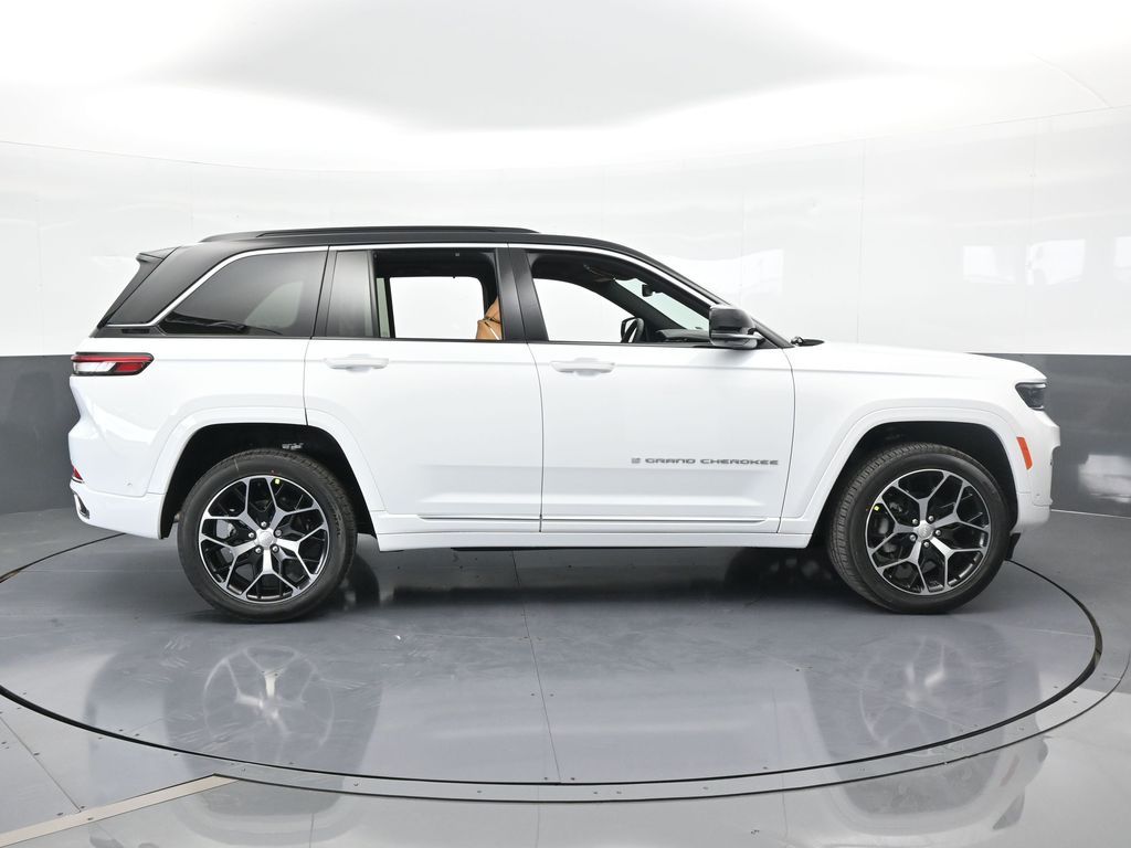 New 2025 Bright White Clearcoat Jeep Summit image 7
