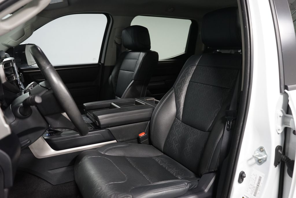 Thumbnail: 2024 Toyota Tundra - 28