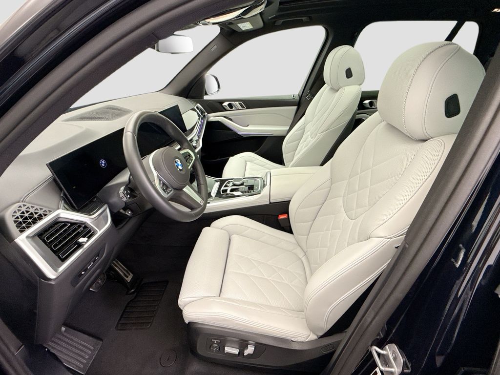 Thumbnail: 2026 BMW X5 - 18