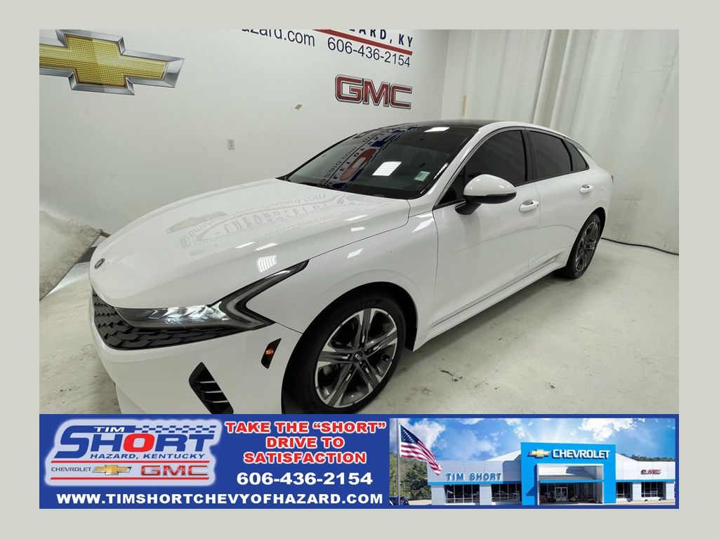 Glacial White Pearl 2021 Kia K5 Sedan Front-Wheel Drive 8-Speed Automatic