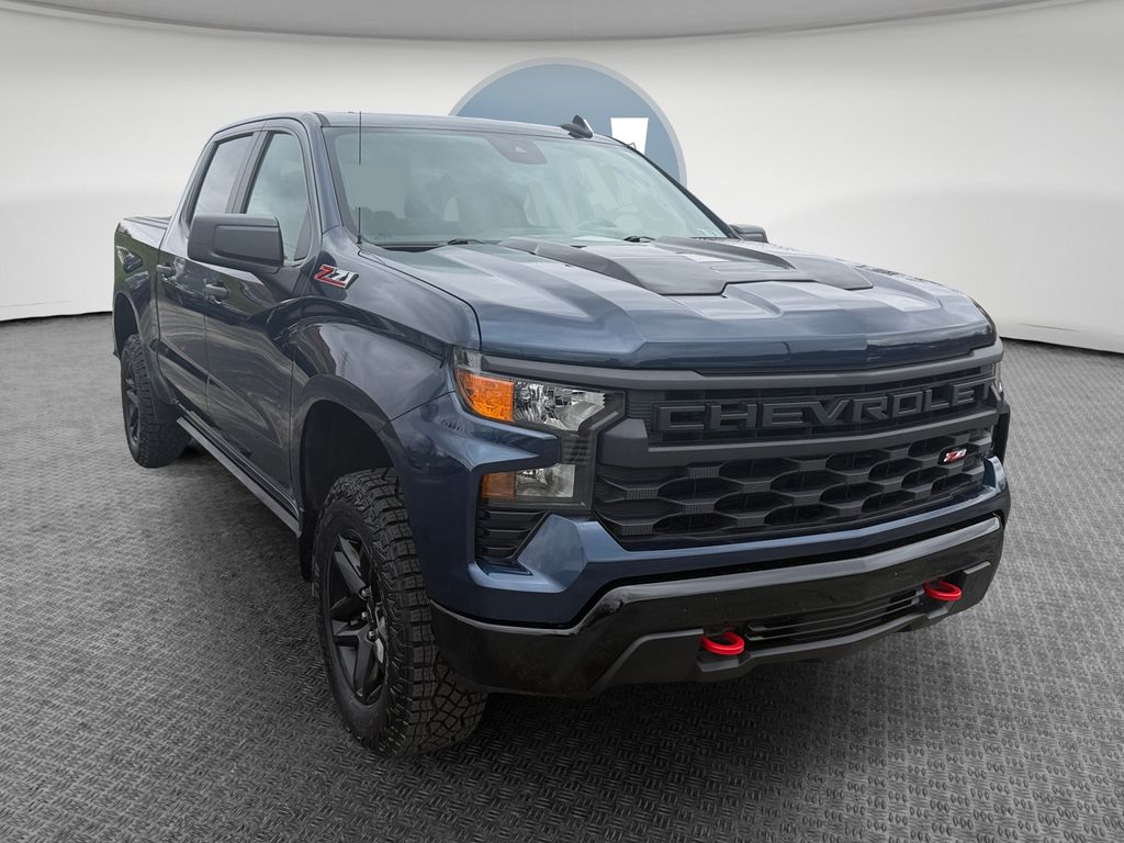 2022 Chevrolet Silverado 1500 Custom Trail Boss Crew Cab 4WD