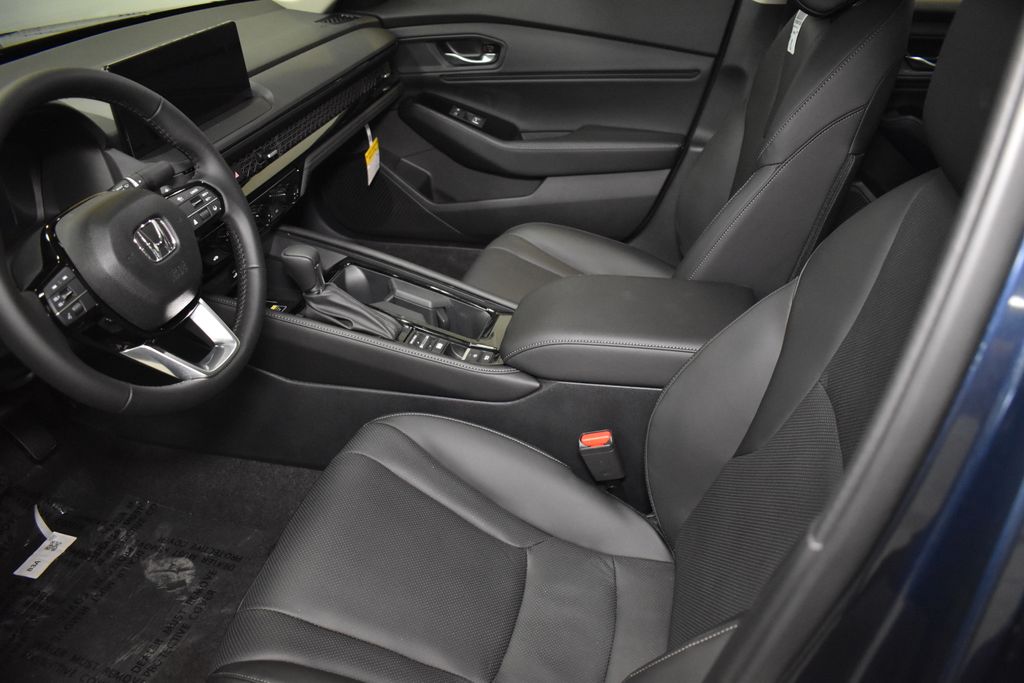 Thumbnail: 2025 Honda Accord - 19