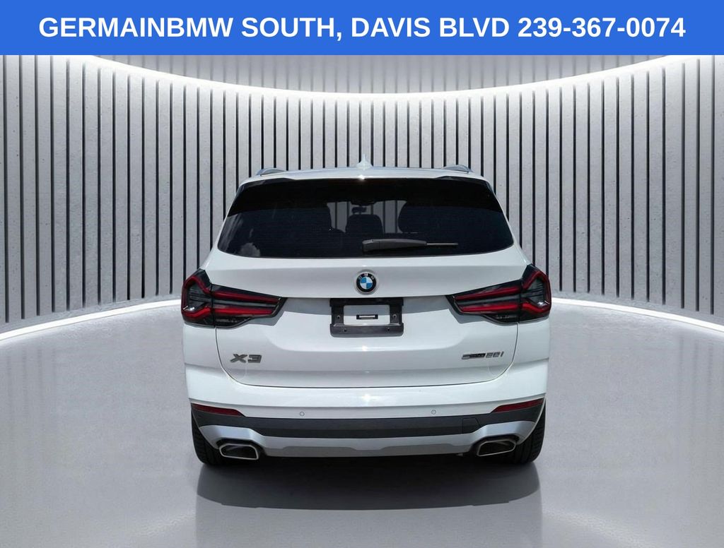 Used 2022 White BMW sDrive30i image 6