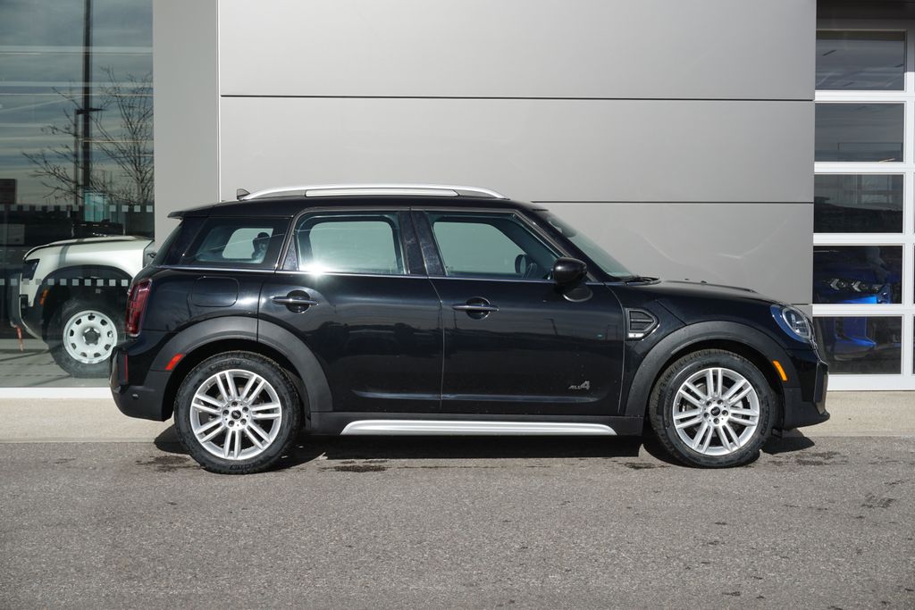 2022 MINI Cooper Countryman Signature 7