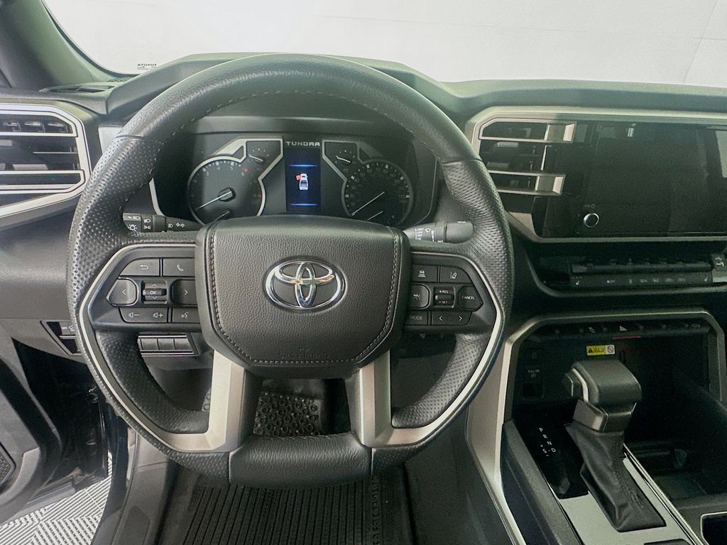 Thumbnail: 2025 Toyota Tundra - 11