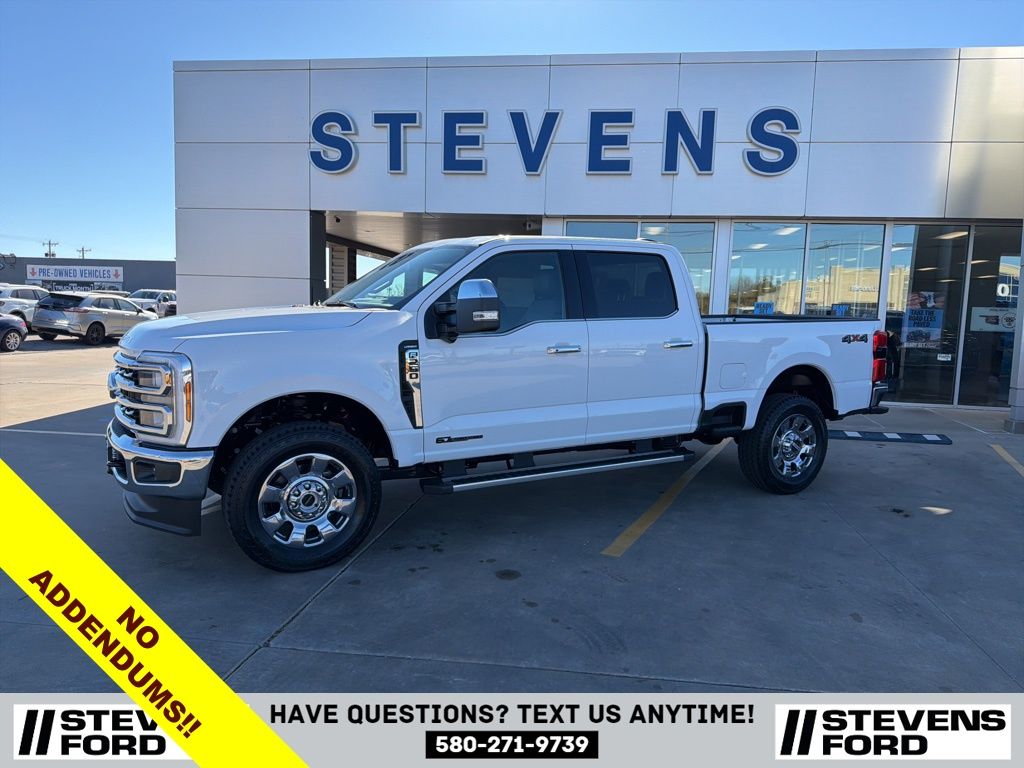 Oxford White 2026 Ford F-250 Super Duty Lariat Crew Cab 4WD Pickup Truck Four-Wheel Drive Automatic