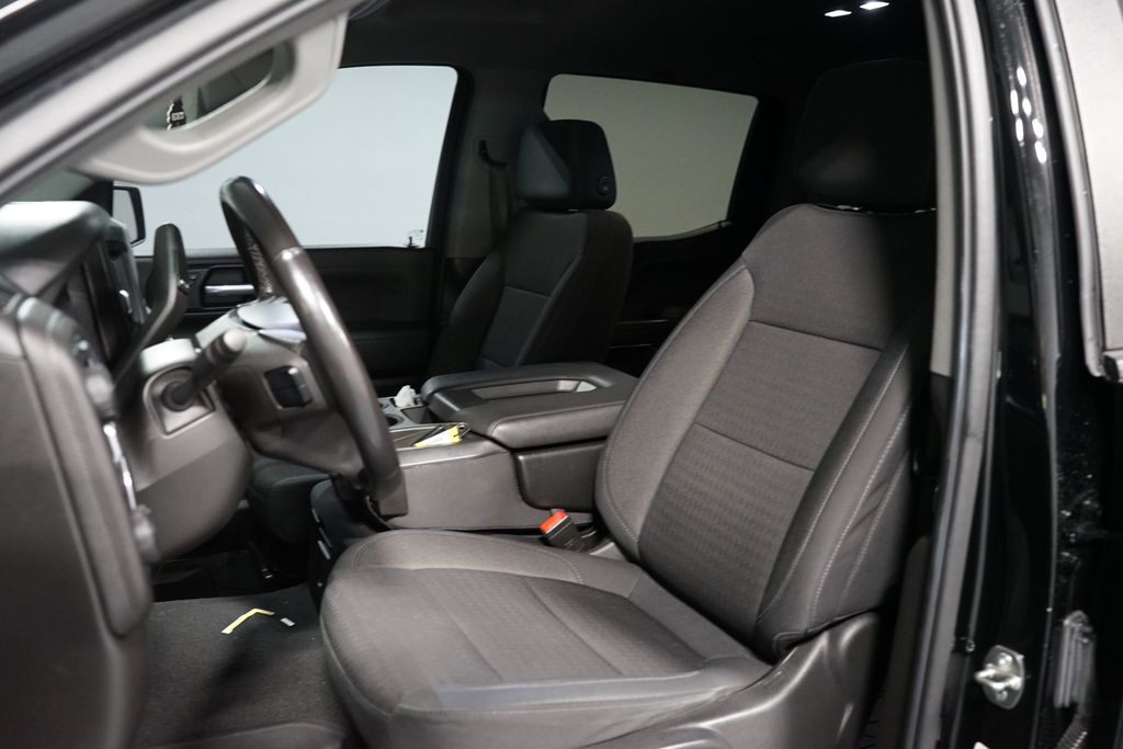 Thumbnail: 2021 Chevrolet Silverado 1500 - 6