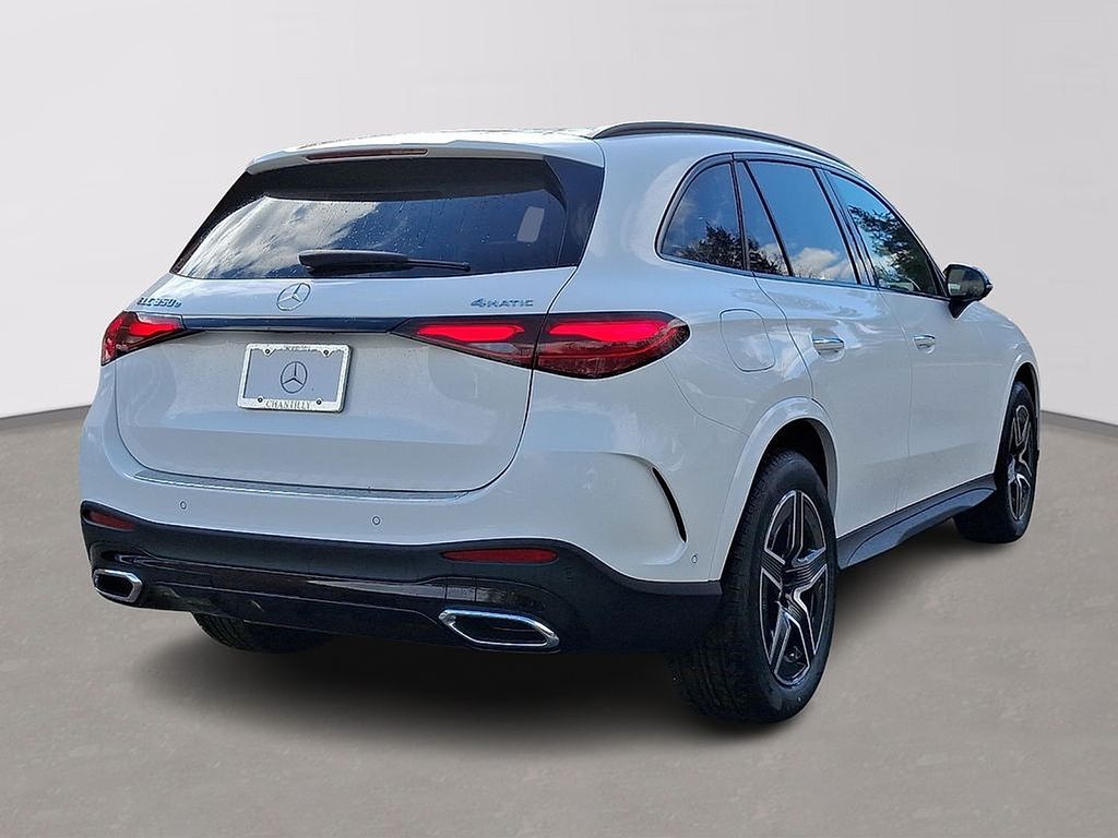 Thumbnail: 2025 Mercedes-Benz GLC - 3