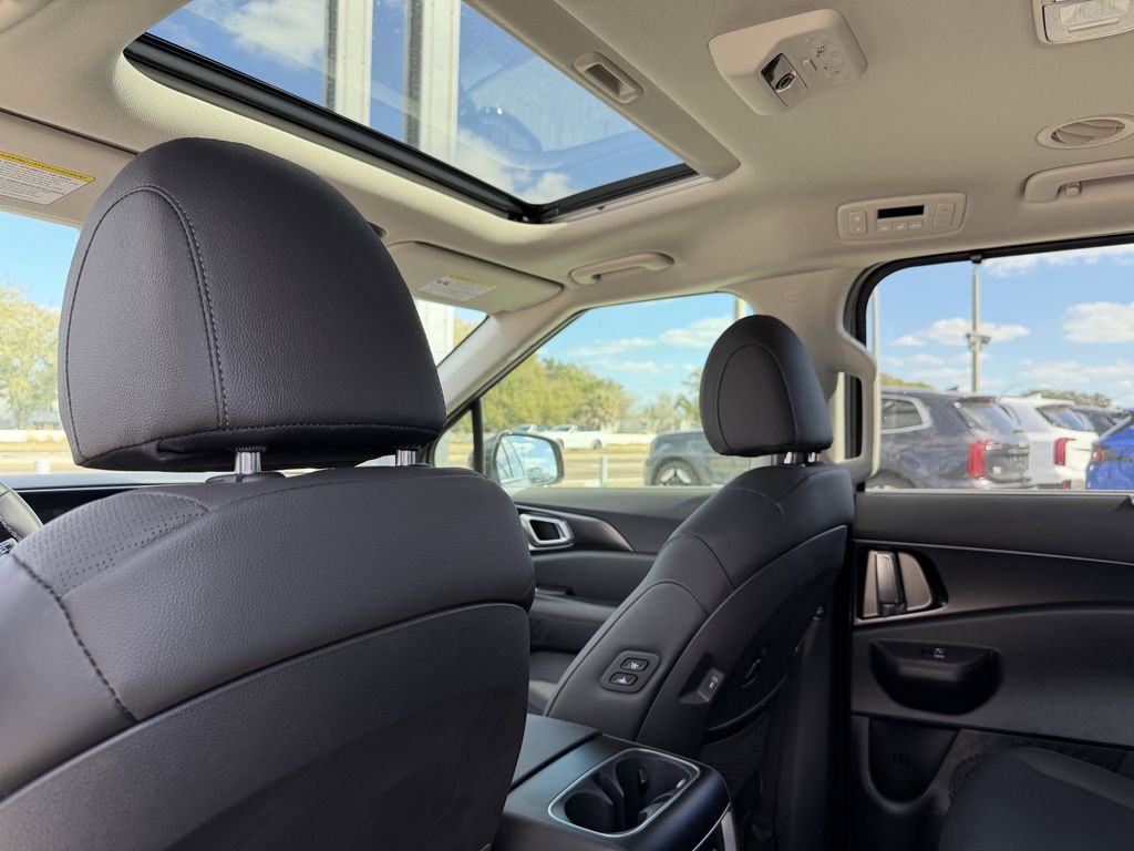 new 2026 Kia Carnival car, priced at $47,257