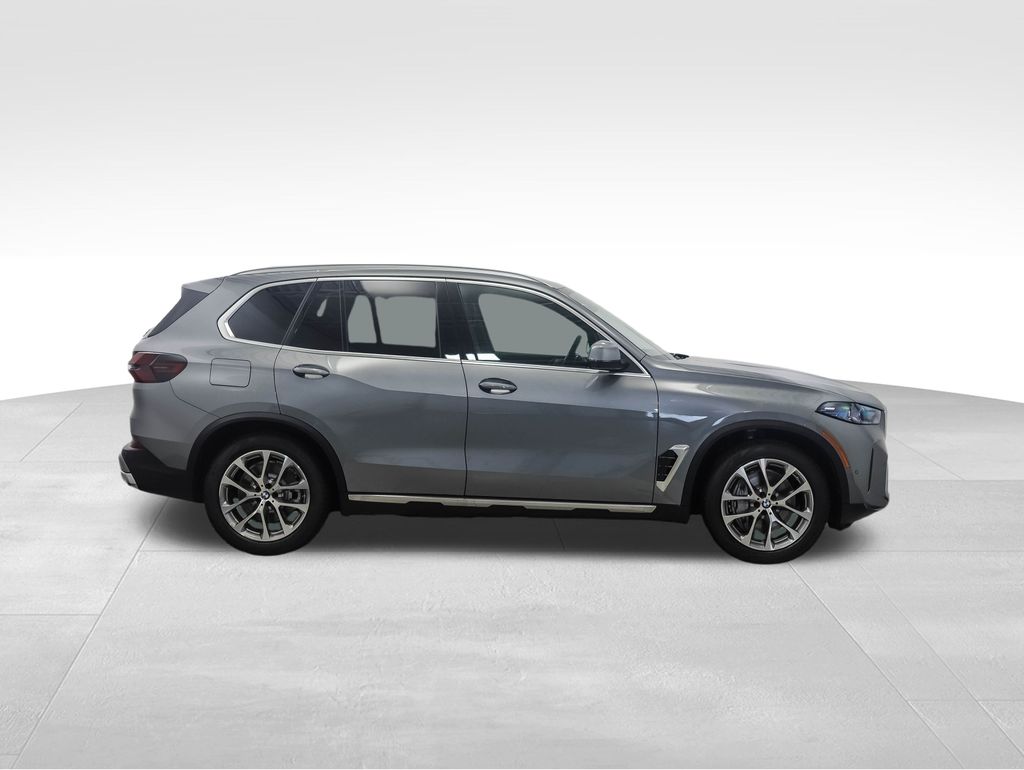 Thumbnail: 2026 BMW X5 - 6