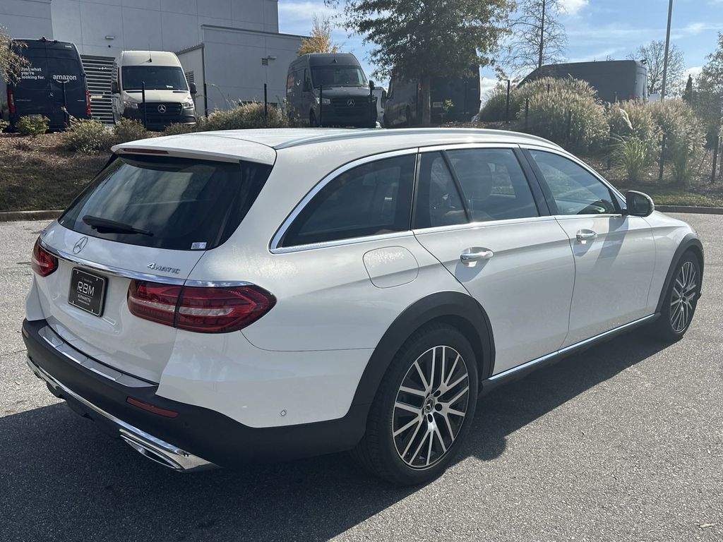 2022 Mercedes-Benz E-Class E 450 8