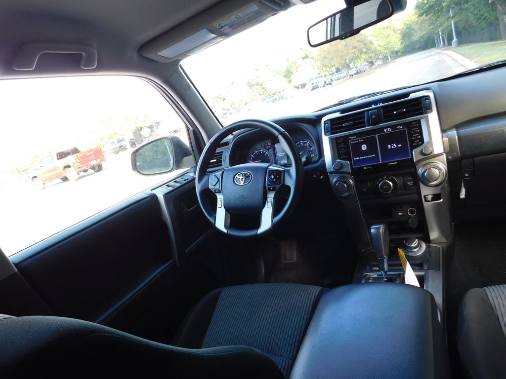 Thumbnail: 2023 Toyota 4Runner - 6