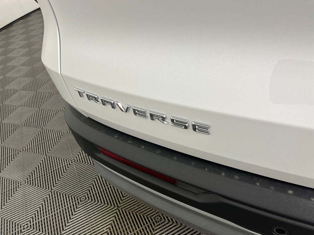 Thumbnail: 2026 Chevrolet Traverse - 23