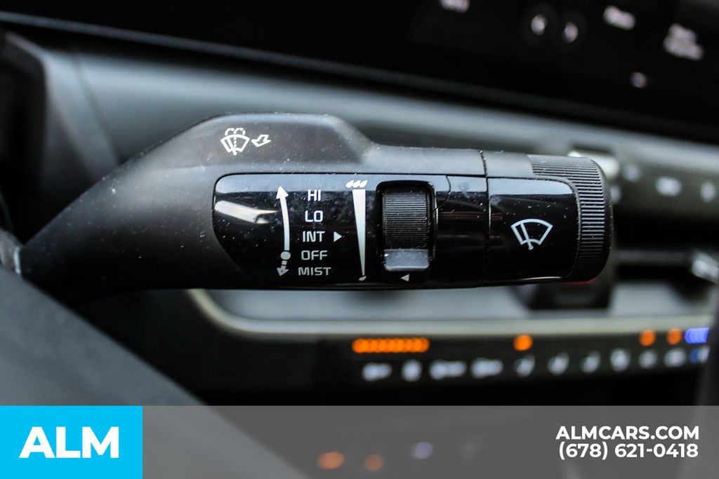 Used 2025 Blue Kia LXS image 29