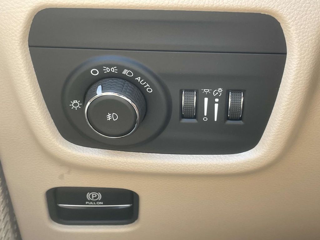 New 2026 Black Jeep Limited image 29