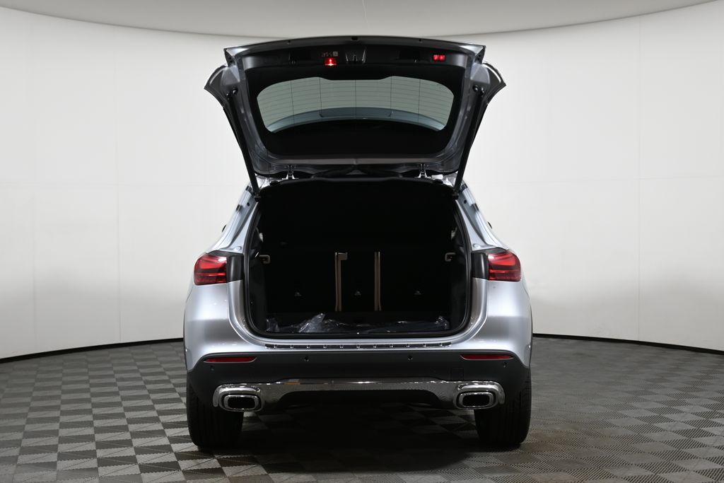 Thumbnail: 2026 Mercedes-Benz GLA - 28