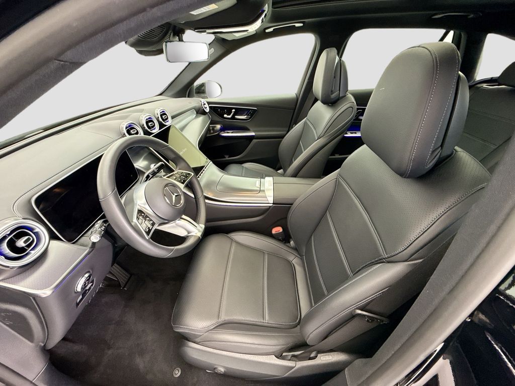 Thumbnail: 2025 Mercedes-Benz GLC - 5
