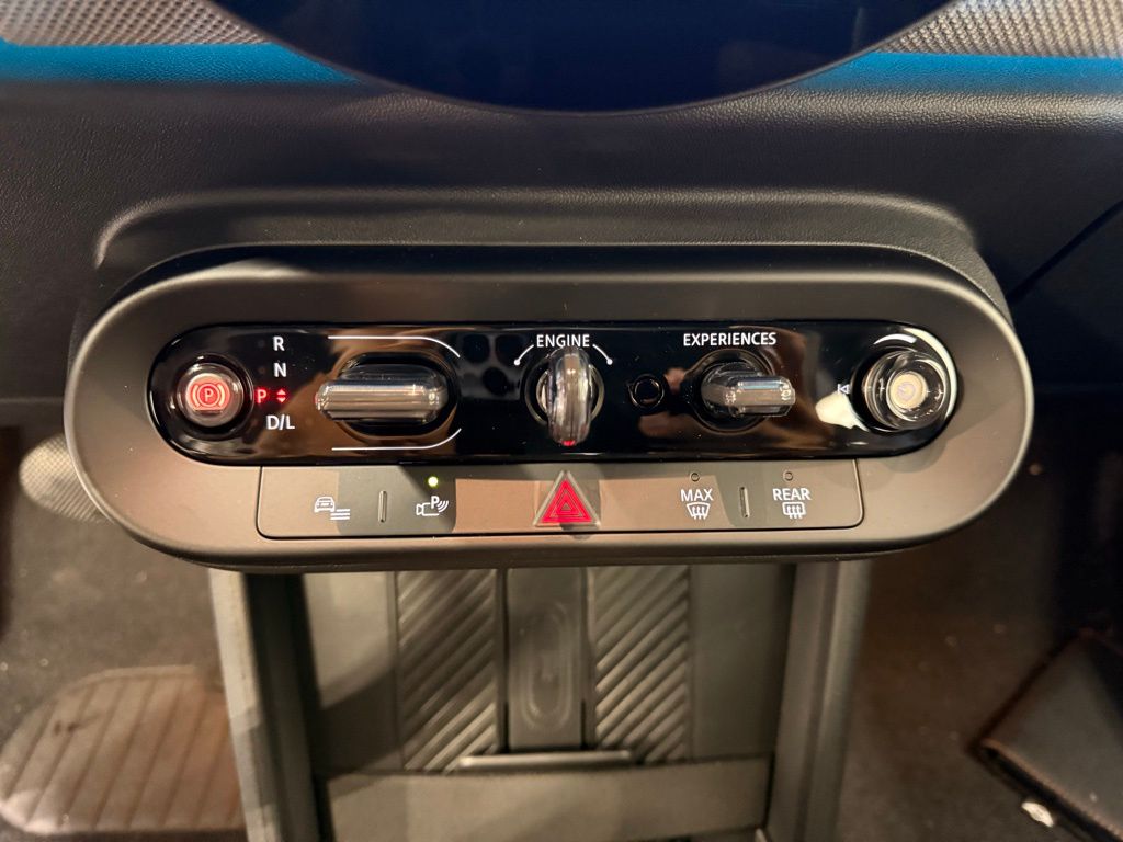 Thumbnail: 2026 MINI Cooper - 18