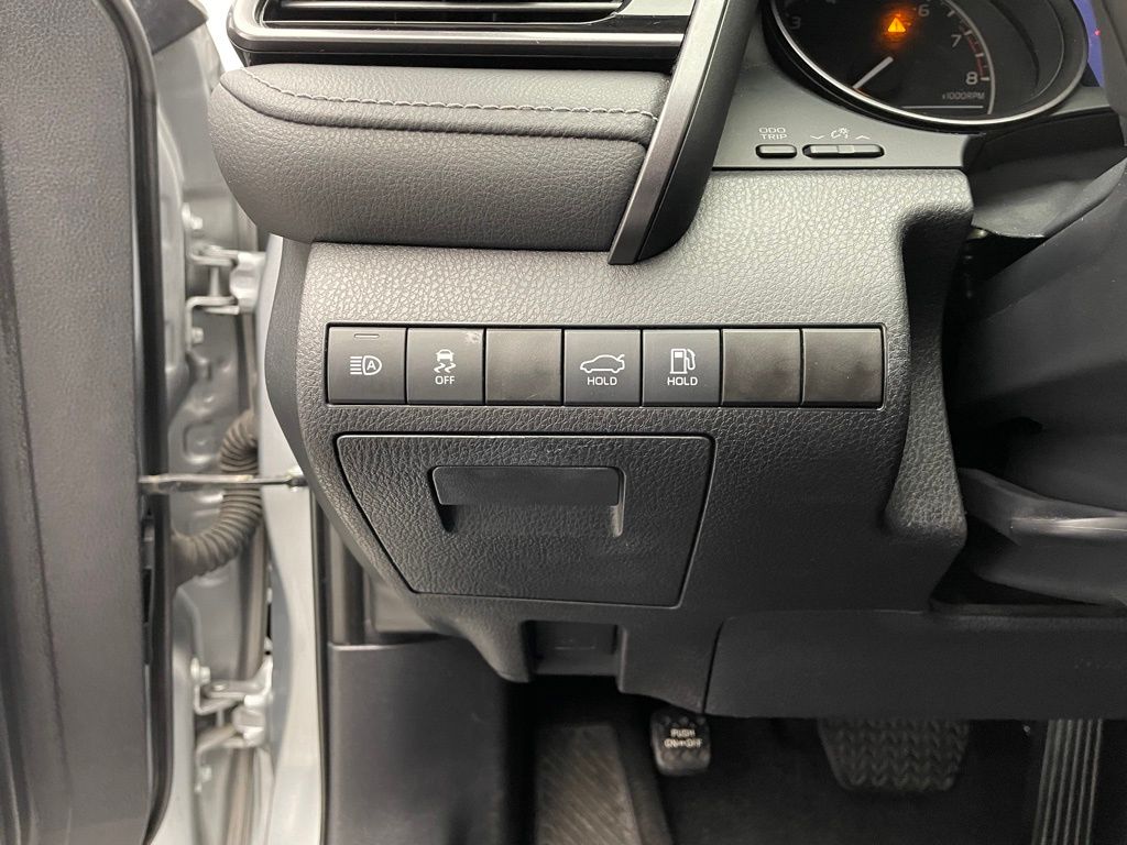 Thumbnail: 2023 Toyota Camry - 17