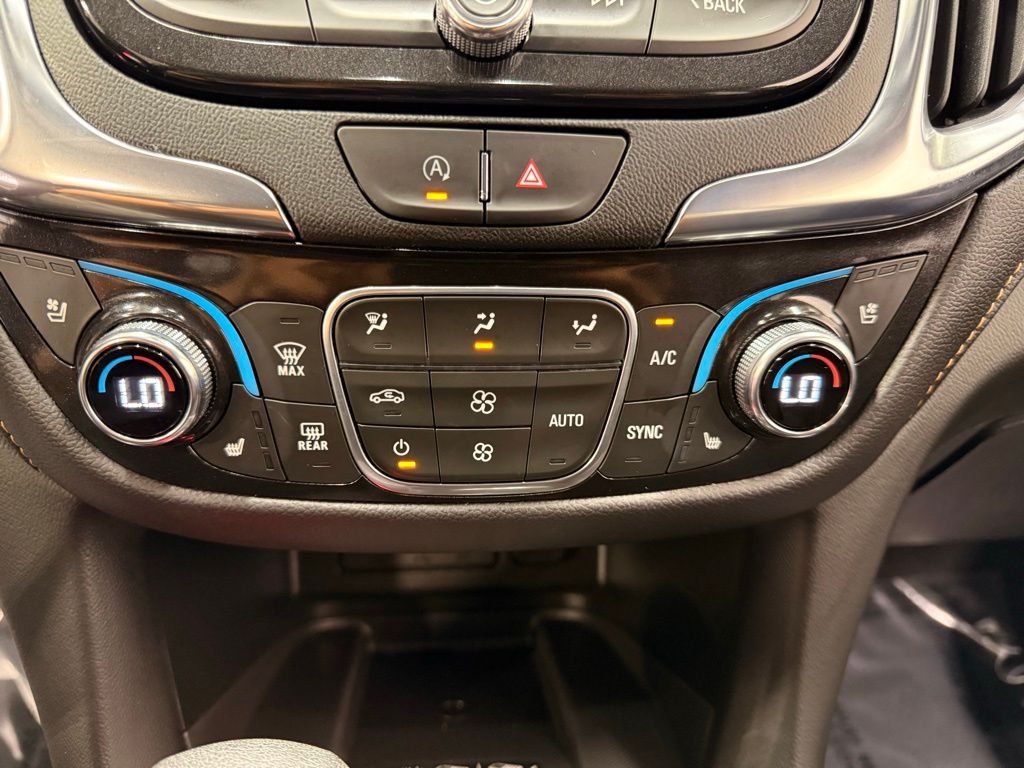 Thumbnail: 2022 Chevrolet Equinox - 18