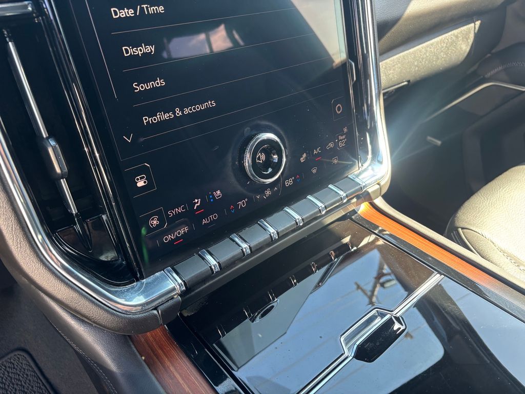 Used Car 2025 Gmc Yukon  Denali For Sale Under $80,000 In Austin, Texas