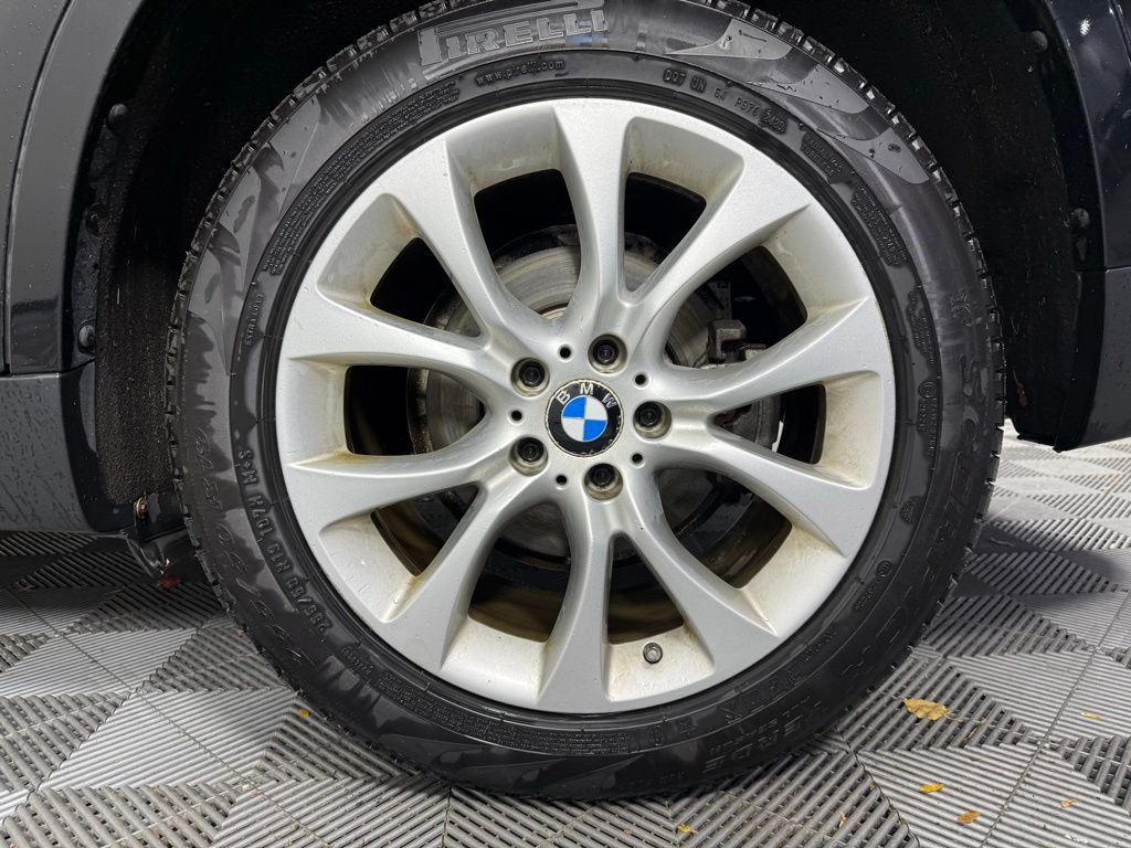 Thumbnail: 2015 BMW X5 - 10