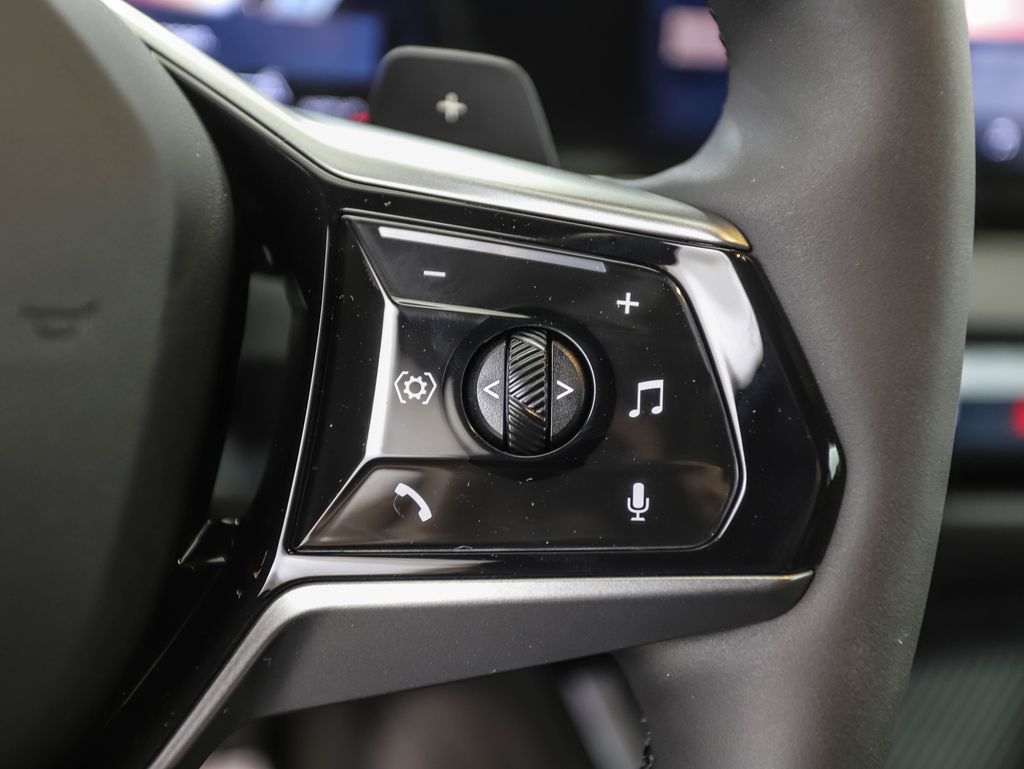 Thumbnail: 2026 BMW X3 - 14