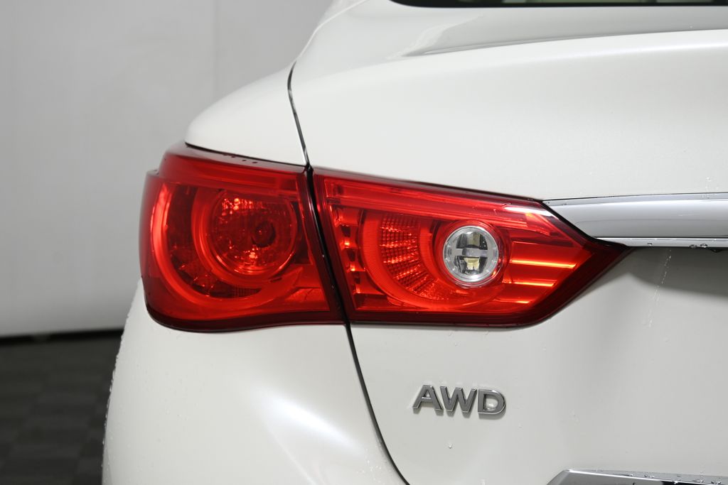 2017 INFINITI Q50 Premium 12