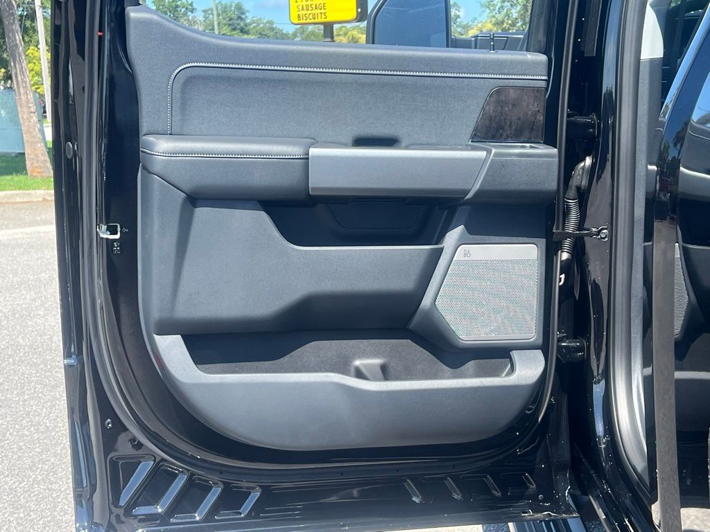 2025 Ford F-350SD Lariat Black at Walterboro Ford