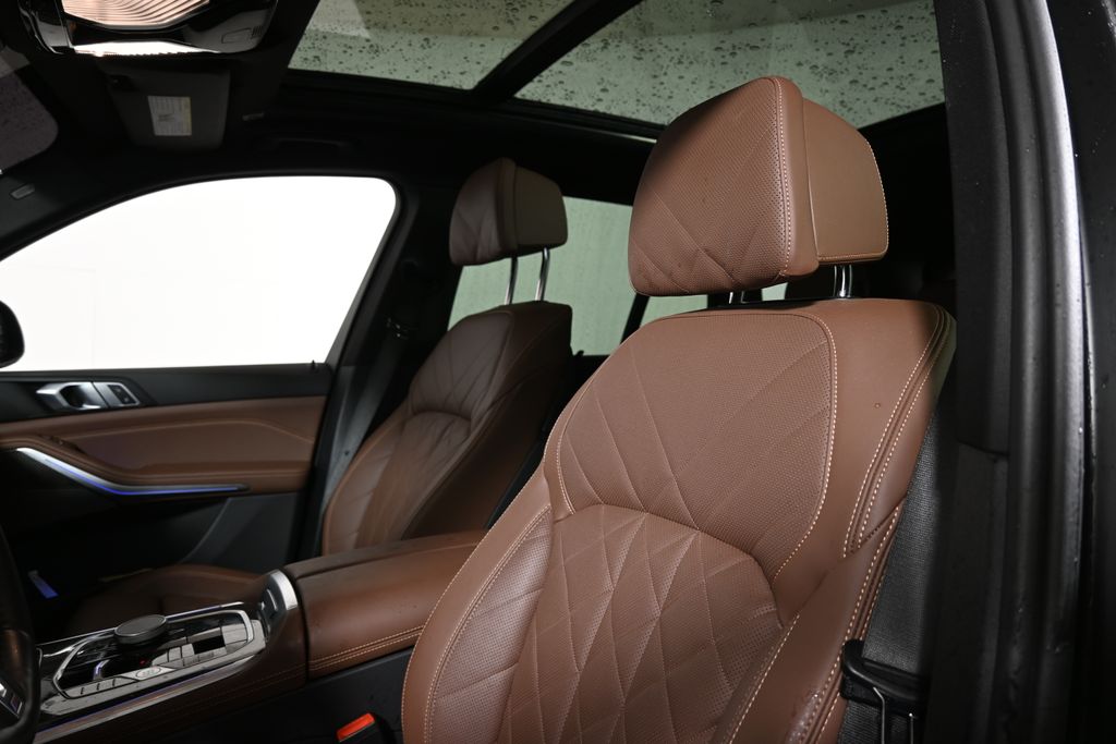 Thumbnail: 2024 BMW X5 - 4