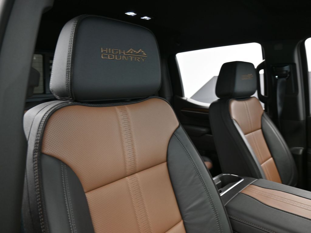 Used 2025 Black Chevrolet High Country image 49