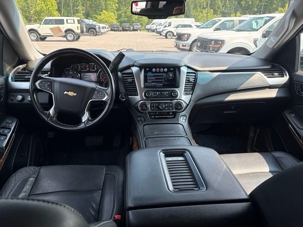 Used 2019 Black Chevrolet Premier image 14
