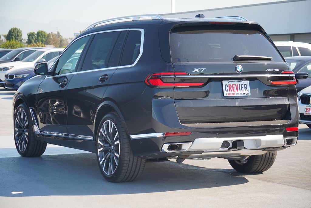 2025 BMW X7 xDrive40i 7