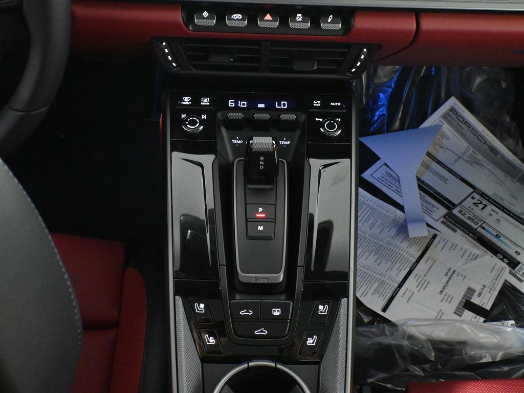 Thumbnail: 2026 Porsche 911 - 23