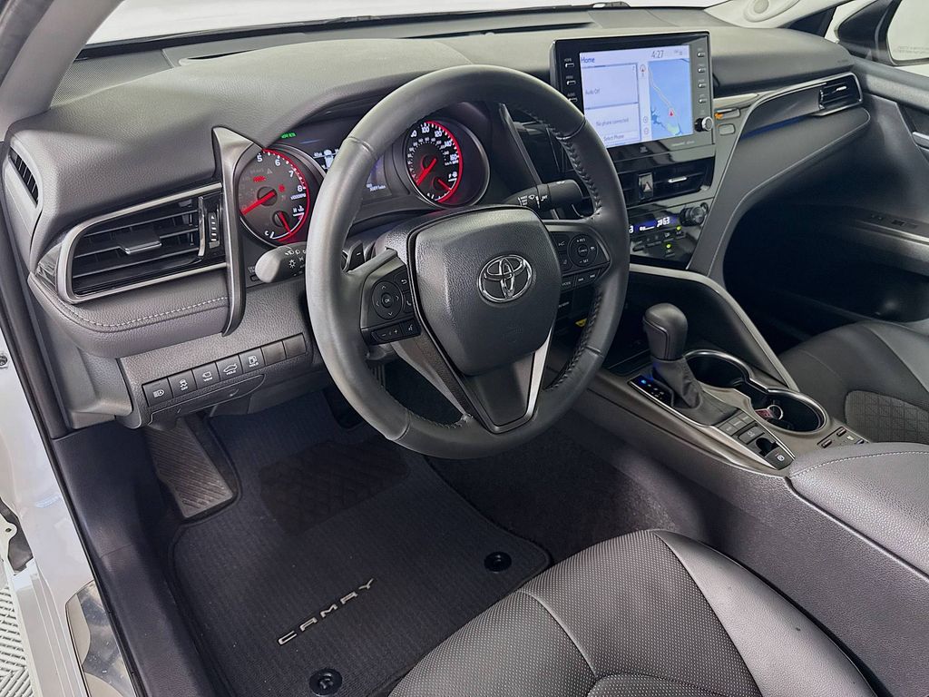 Thumbnail: 2024 Toyota Camry - 9