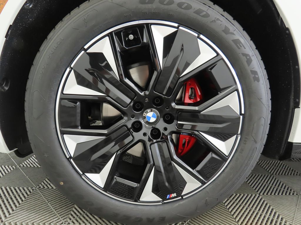 Thumbnail: 2026 BMW iX - 29