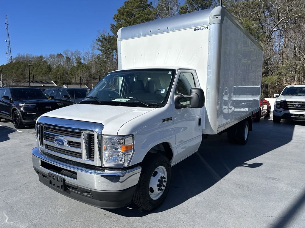 2024 Ford E-350SD Base 3