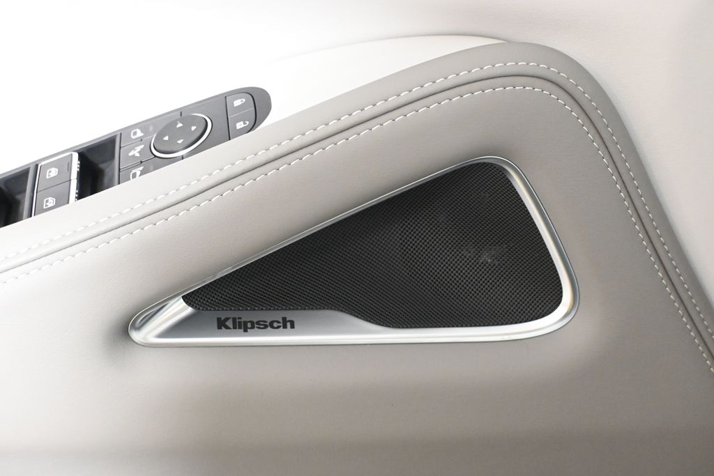 Thumbnail: 2026 INFINITI QX60 - 25