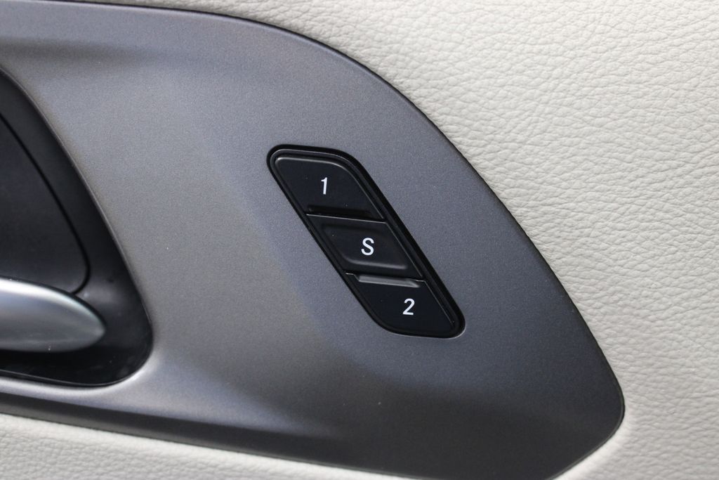 used 2023 Chrysler Pacifica Hybrid car, priced at $24,999