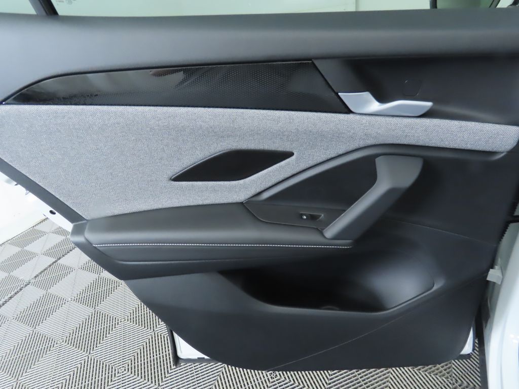 Thumbnail: 2025 Volkswagen Tiguan - 27