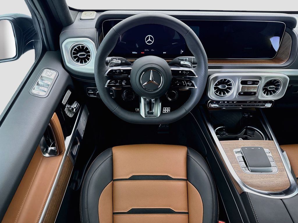New 2027 Green Mercedes-Benz G 63 AMG® image 10
